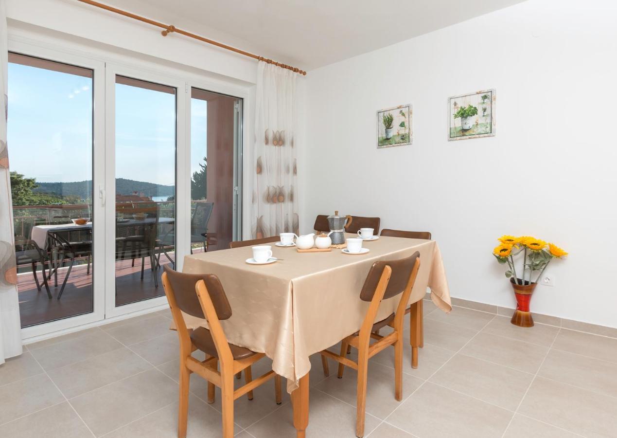 Apartment Rubina With Secure Parking Medolino Esterno foto